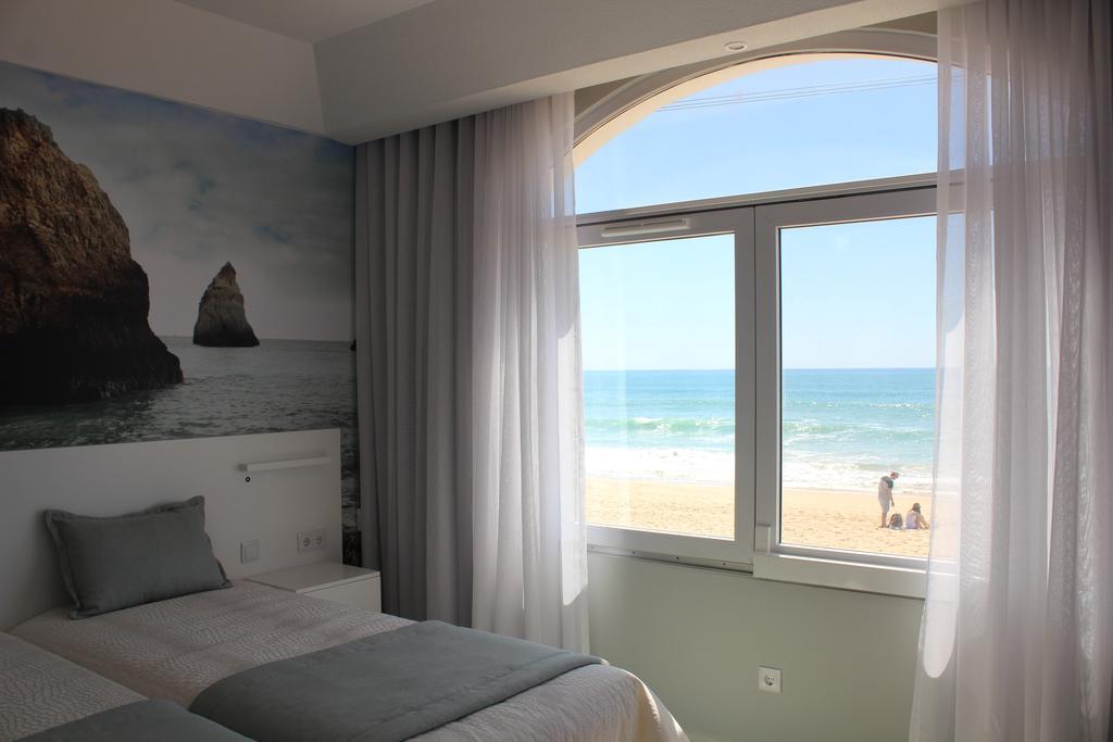 Golden Beach Guest House & Rooftop Bar ファロ エクステリア 写真