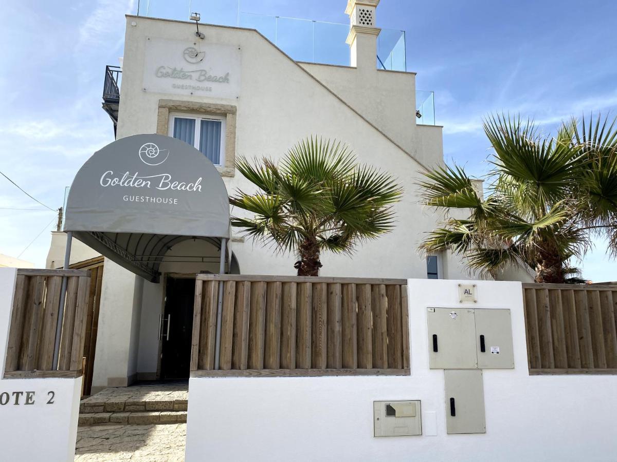 Golden Beach Guest House & Rooftop Bar ファロ エクステリア 写真